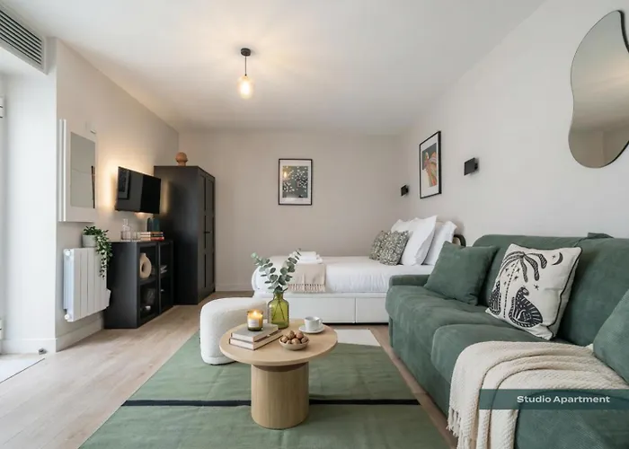 Poeticstay - Montmartre Apartman