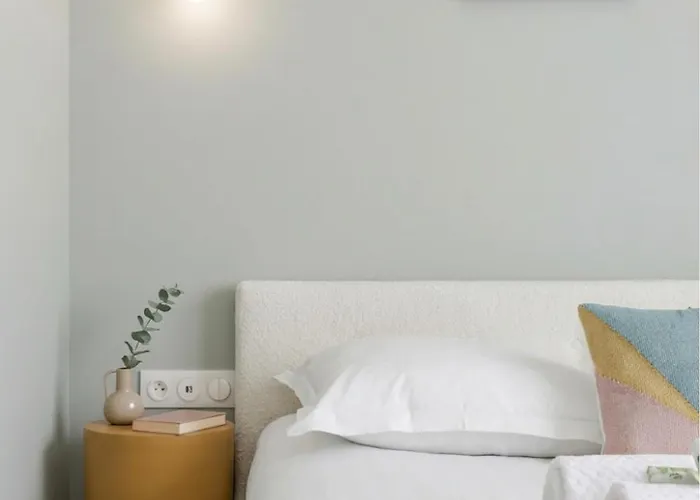 Poeticstay - Montmartre *