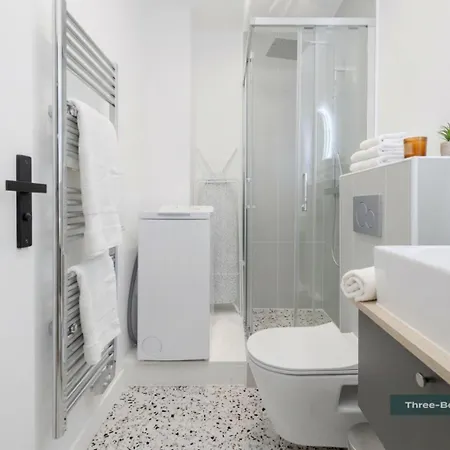 Poeticstay - Montmartre Apartment *
