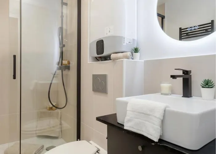 Poeticstay - Montmartre Daire Paris